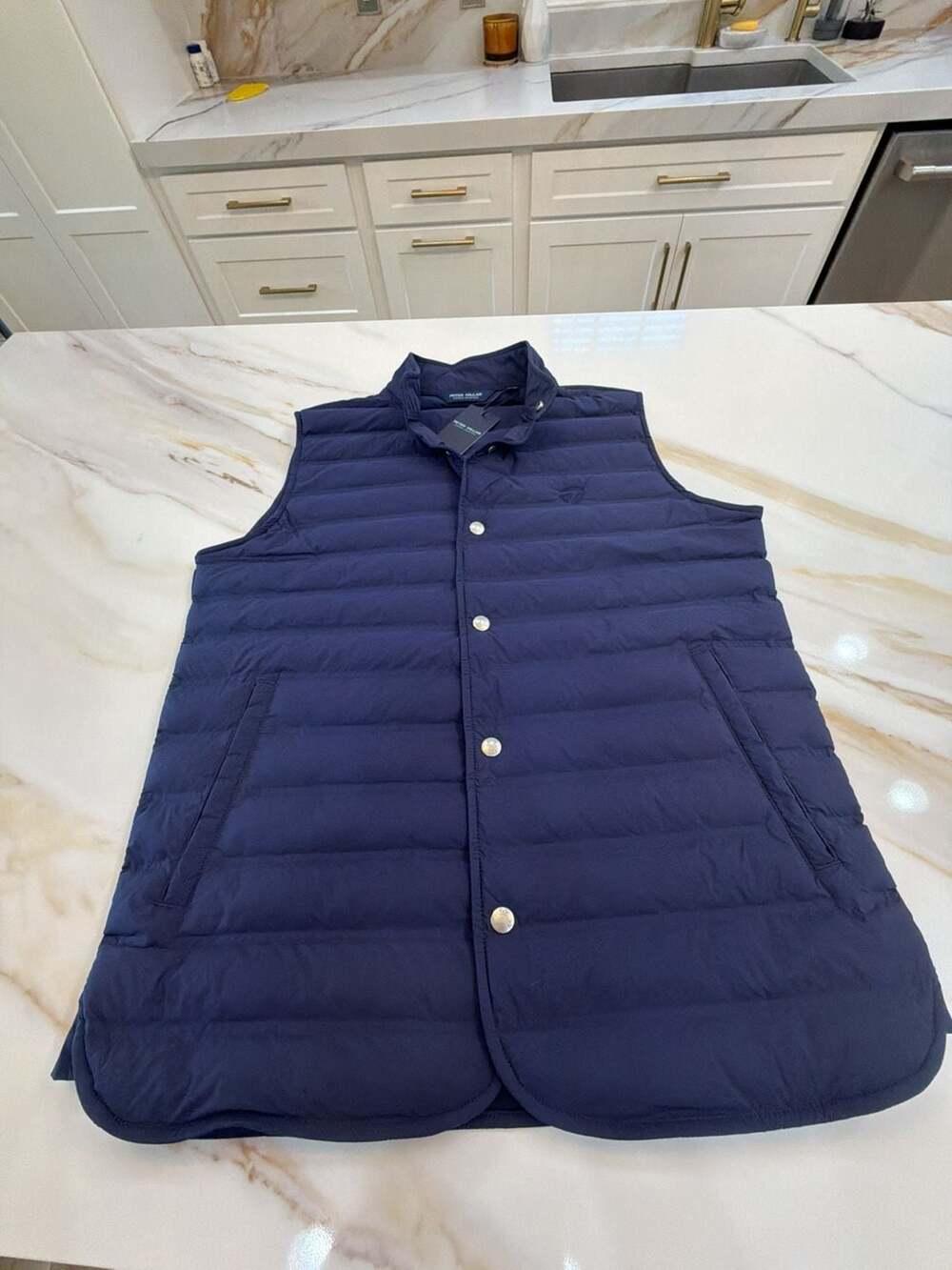 Peter Millar Crown Crafted Regent Stitchless Baffle Snap Vest